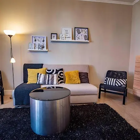 Huge Stylish Monroe 1 / Centre * 普罗夫迪夫