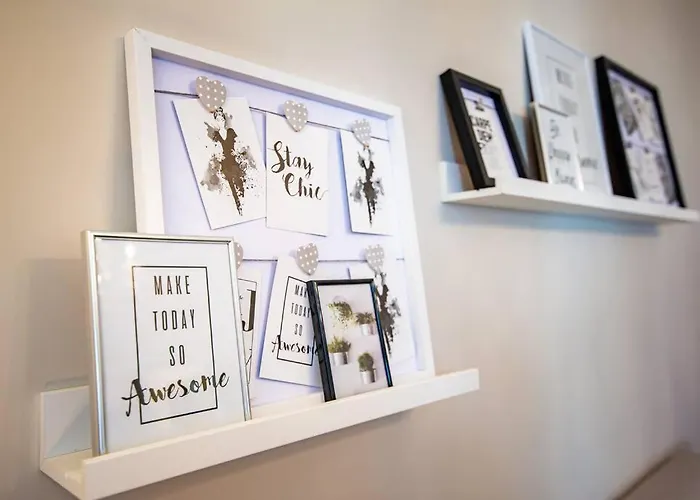 Huge Stylish Monroe 1 / Centre Апартаменты