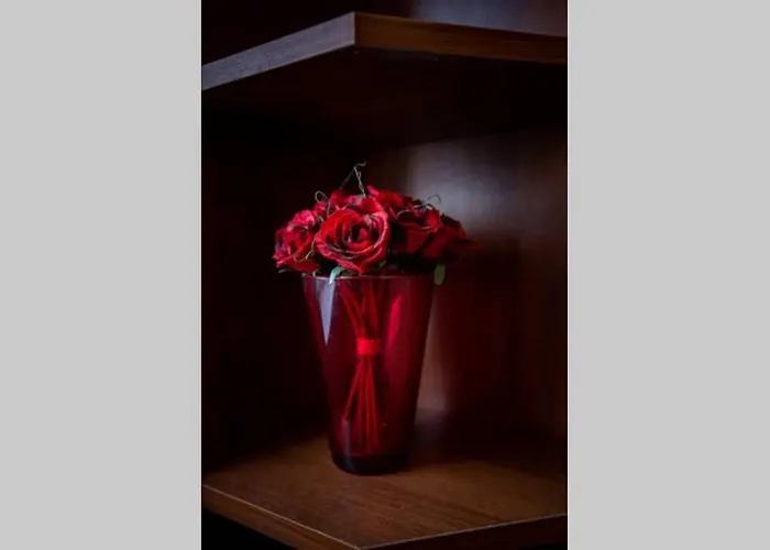 Апартаменты Huge Stylish Monroe 1 / Centre