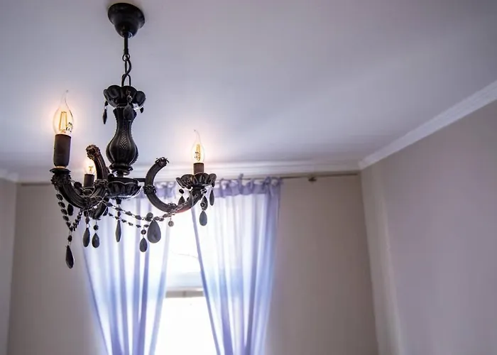 Huge Stylish Monroe 1 / Centre Lejlighed